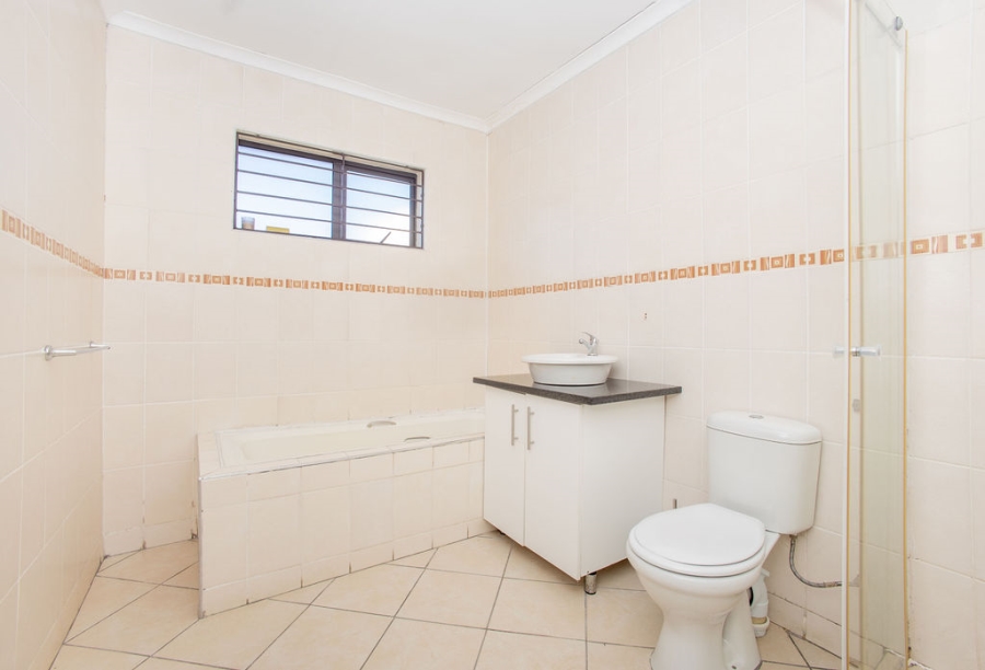 3 Bedroom Property for Sale in Greenfields Eastern Cape